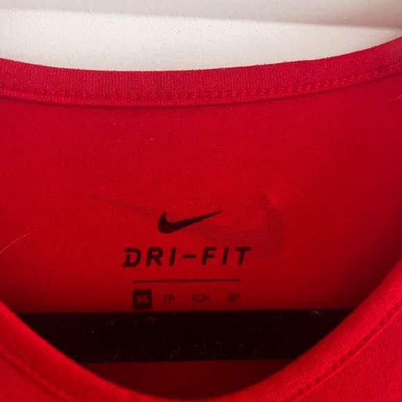 Womens XS Nike workout tank top - Picture 2 of 4